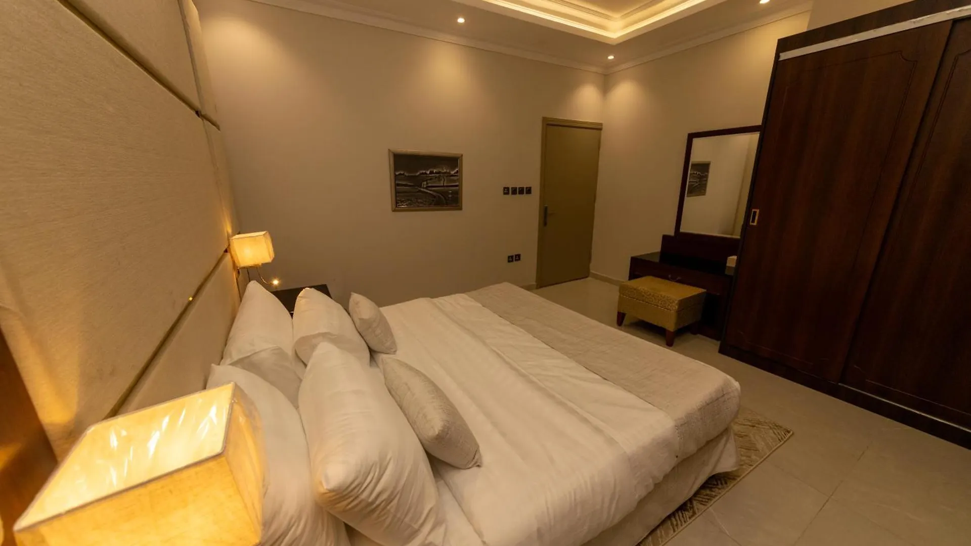 Aparthotel Burj Al Hayat Furnished Suites - Al Malaz Riyadh